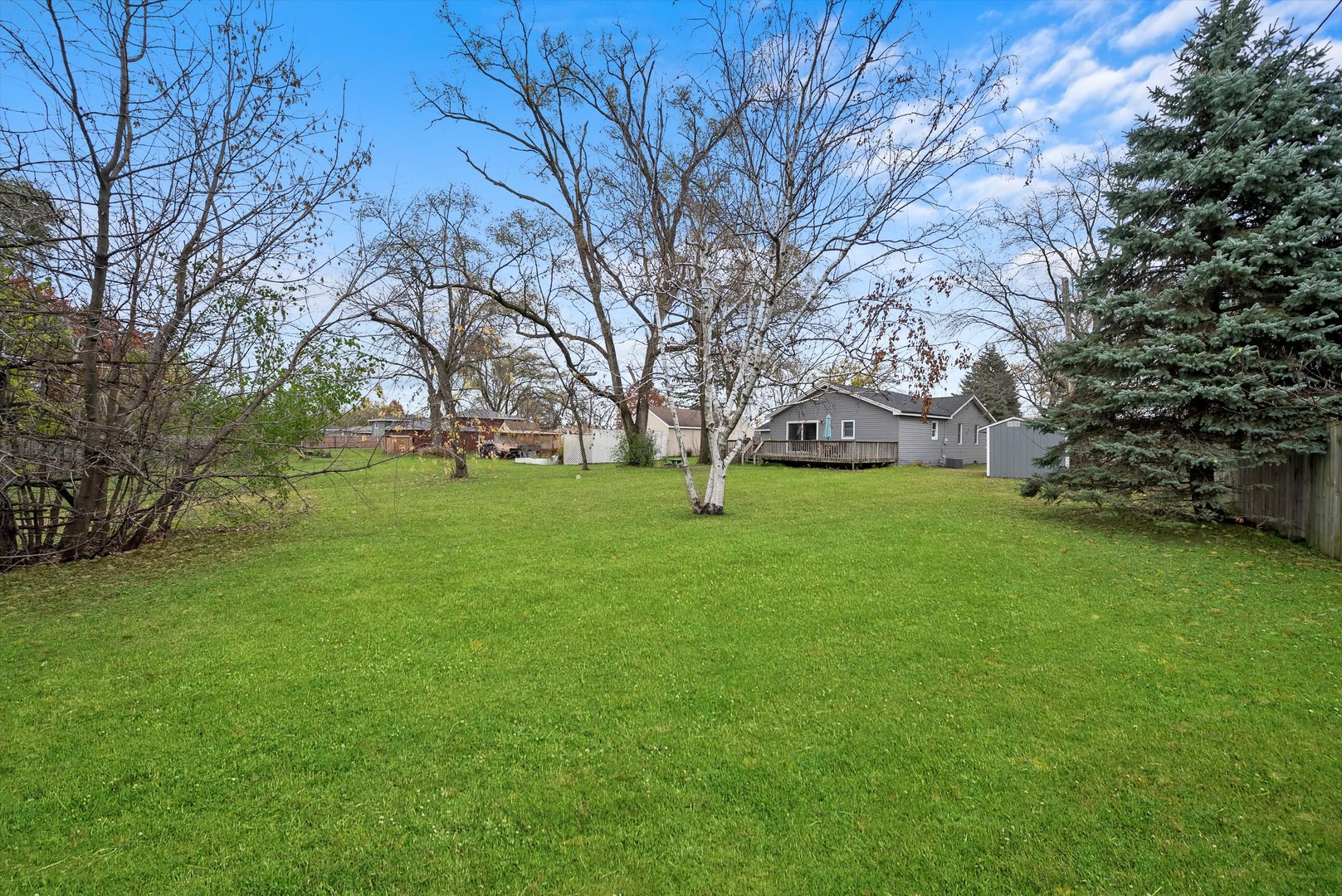7124 Crest Road Darien, IL 60561 - Photo 46 of 46 Gallery Image 46