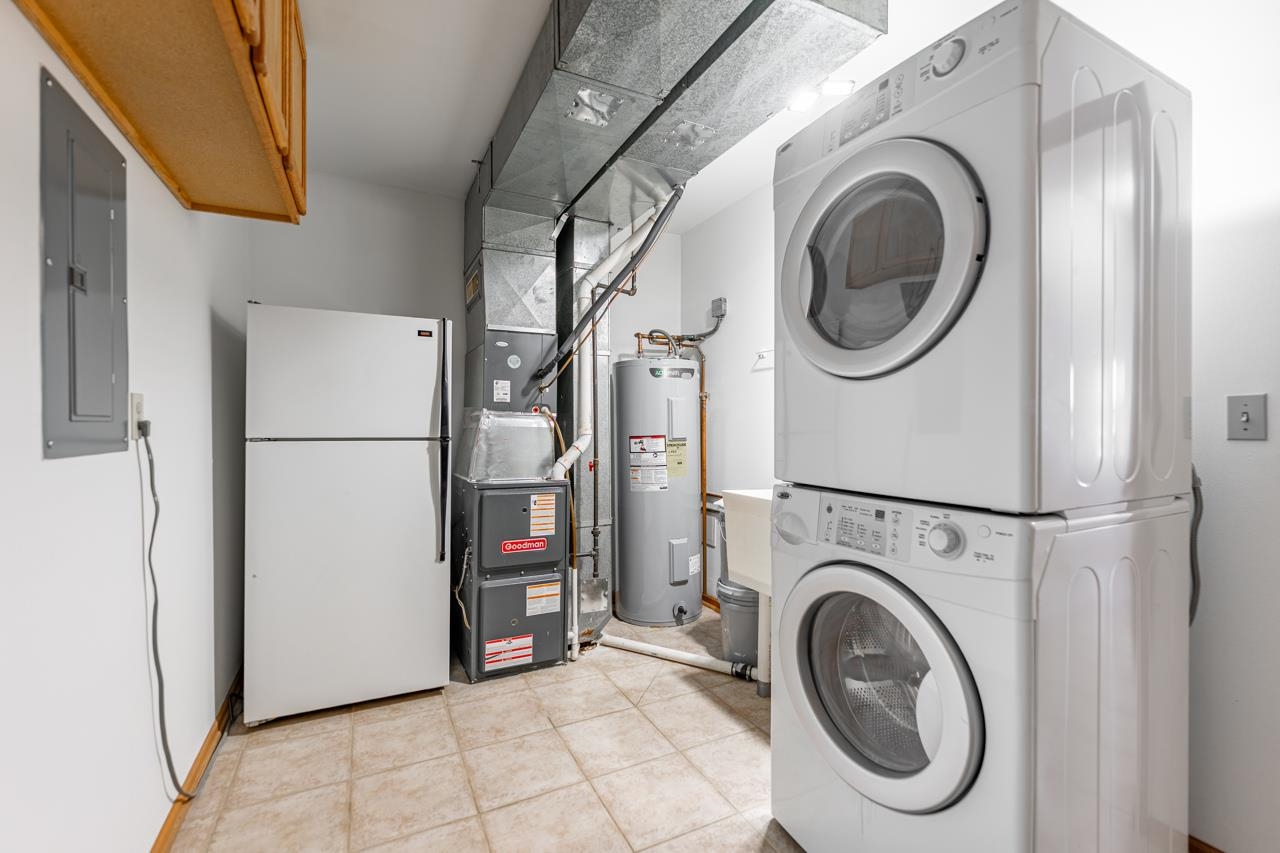 6538 Timberleaf Court Loves Park, IL 61111 - Photo 16 of 25