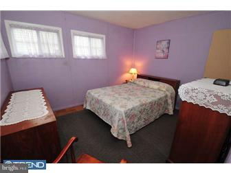 726 Beaumont Road Fairless Hills, PA 19030 - Photo 5 of 9 Bedroom 2