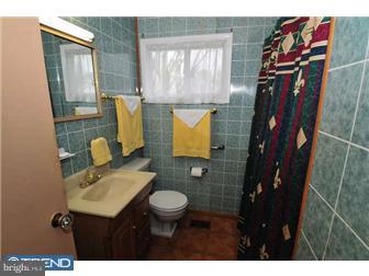 726 Beaumont Road Fairless Hills, PA 19030 - Photo 7 of 9 Bathroom