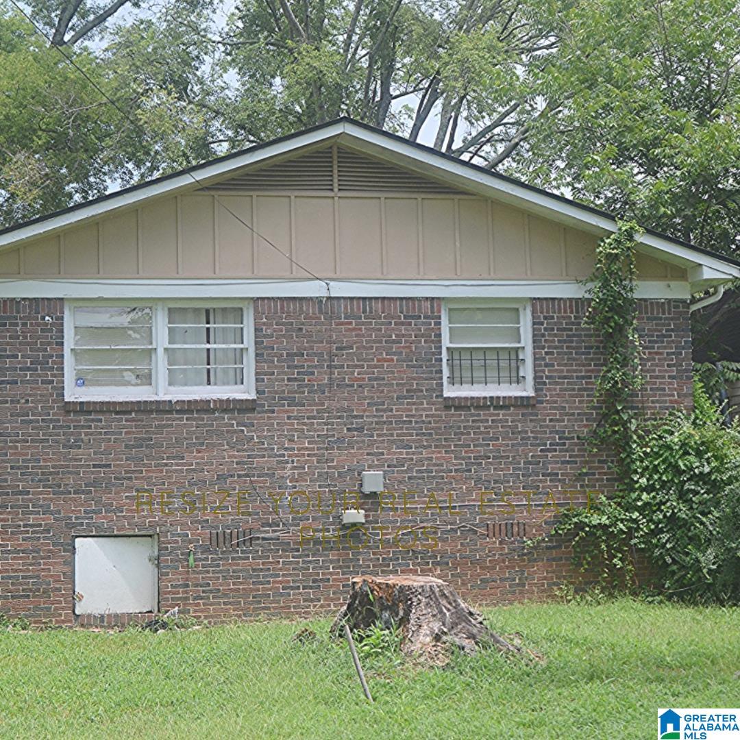 216 26th Street Southwest Birmingham, AL 35211 - Photo 2 of 21