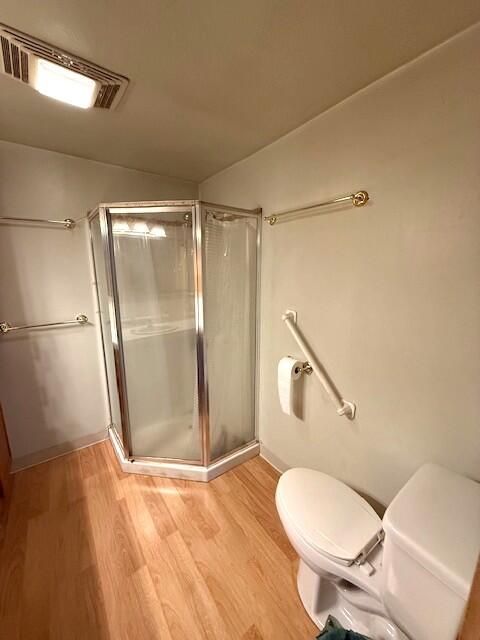 15904 Fir Road La Pine, OR 97739 - Photo 29 of 37 Bathroom