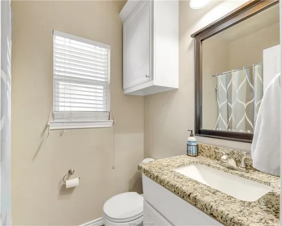 $3,899 | 117 Sterling Street, College Station, TX 77840