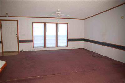5334 North State Road Davison, MI 48423 - Photo 4 of 11 20135765-3.JPG
