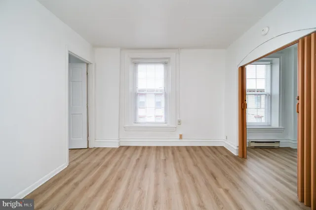 $1,250 | 302-4 West Main Street, Kutztown, PA 19530