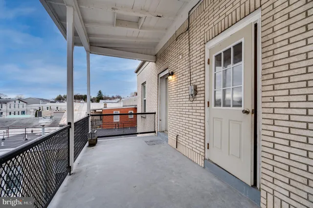 $1,250 | 302-4 West Main Street, Kutztown, PA 19530