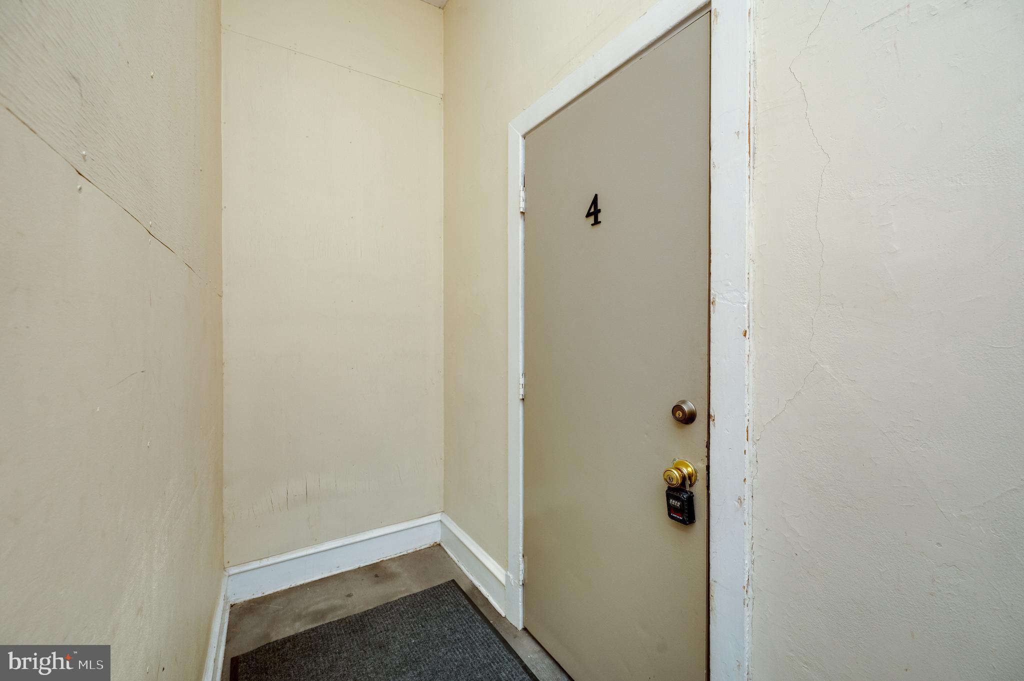 302-4 West Main Street Kutztown, PA 19530 - Photo 28 of 37 a view of small space