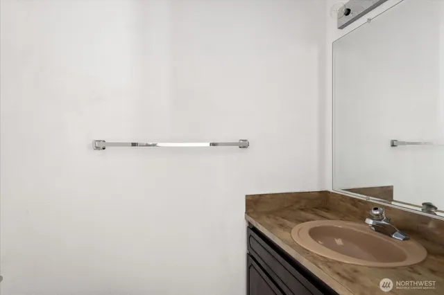 $570,000 | 1076 Northwest Kitsap Terrace, Oak Harbor, WA 98277