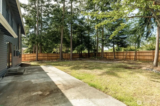 $570,000 | 1076 Northwest Kitsap Terrace, Oak Harbor, WA 98277