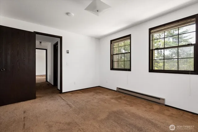 $570,000 | 1076 Northwest Kitsap Terrace, Oak Harbor, WA 98277