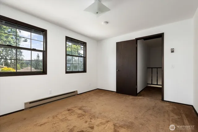 $570,000 | 1076 Northwest Kitsap Terrace, Oak Harbor, WA 98277