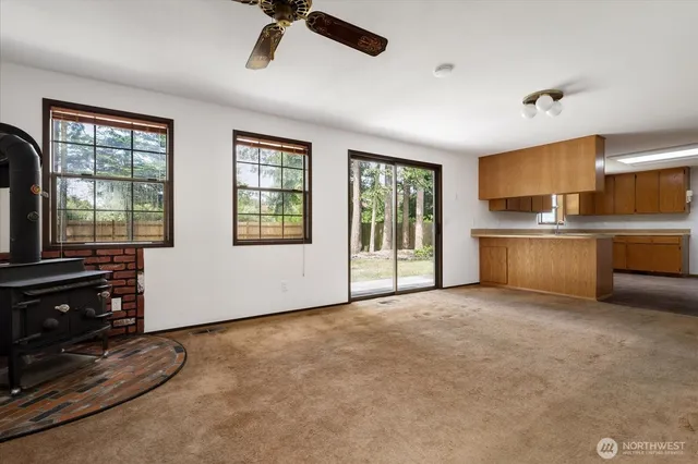 $570,000 | 1076 Northwest Kitsap Terrace, Oak Harbor, WA 98277