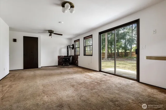 $570,000 | 1076 Northwest Kitsap Terrace, Oak Harbor, WA 98277