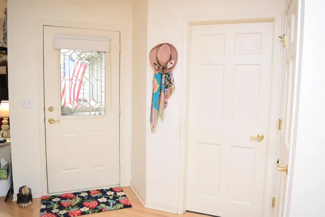 $374,900 | N21-w24202 Cumberland Drive, Unit 23I, Pewaukee, WI 53072