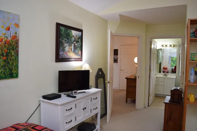 $374,900 | N21-w24202 Cumberland Drive, Unit 23I, Pewaukee, WI 53072