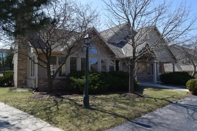 $374,900 | N21-w24202 Cumberland Drive, Unit 23I, Pewaukee, WI 53072