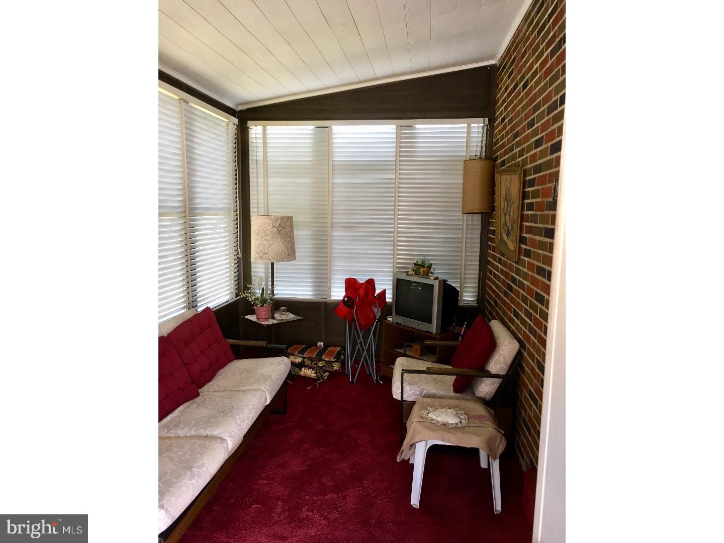 2933 Cowpath Road Hatfield, PA 19440 - Photo 5 of 21 Enclosed Porch