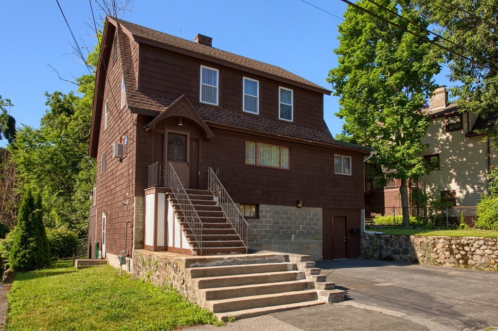 11 Coolidge Road Lynn, MA 01902 - Photo 2 of 30 Gallery Image 2
