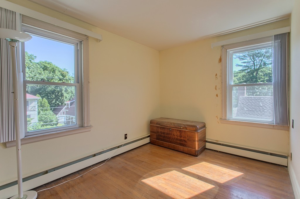 11 Coolidge Road Lynn, MA 01902 - Photo 25 of 30 Gallery Image 25