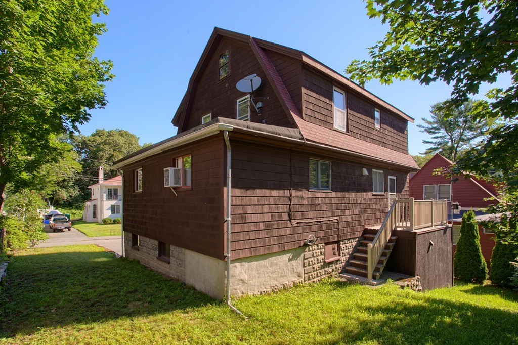 11 Coolidge Road Lynn, MA 01902 - Photo 4 of 30 Gallery Image 4