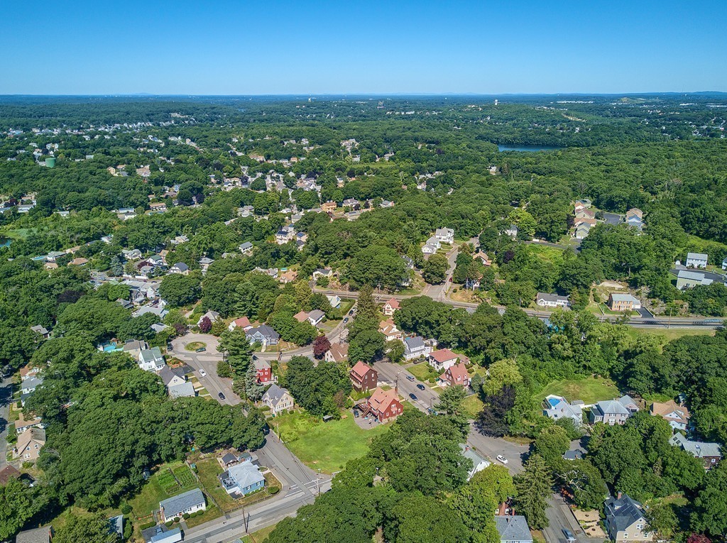 11 Coolidge Road Lynn, MA 01902 - Photo 10 of 30 Gallery Image 10