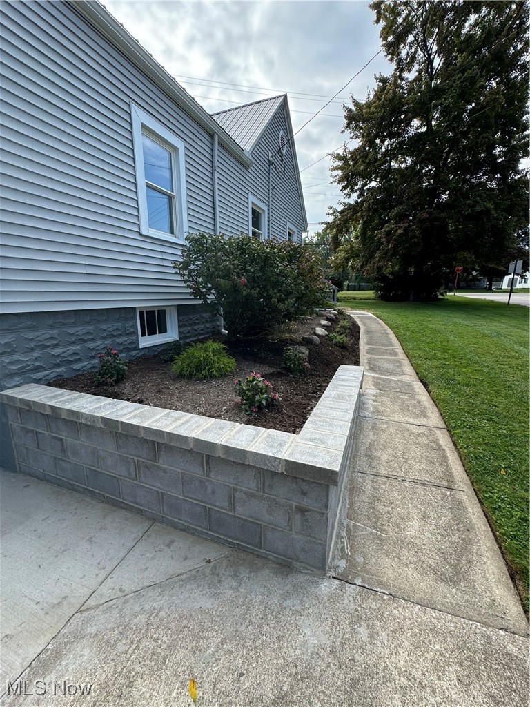 4561 Addison Road Geneva, OH 44041 - Photo 11 of 48