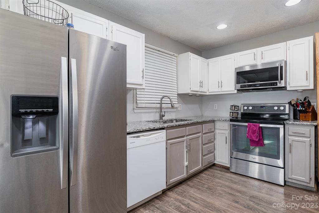 156 Mapleleaf Road Statesville, NC 28625 - Photo 15 of 29 Gallery Image 15