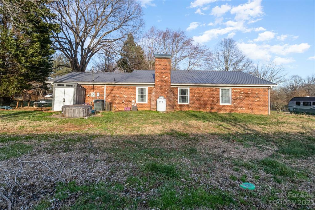 156 Mapleleaf Road Statesville, NC 28625 - Photo 24 of 29 Gallery Image 24