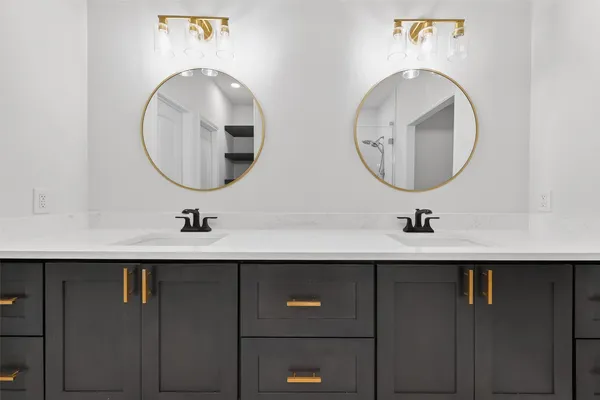 $2,300 | 6626 Highrock Road, Houston, TX 77092