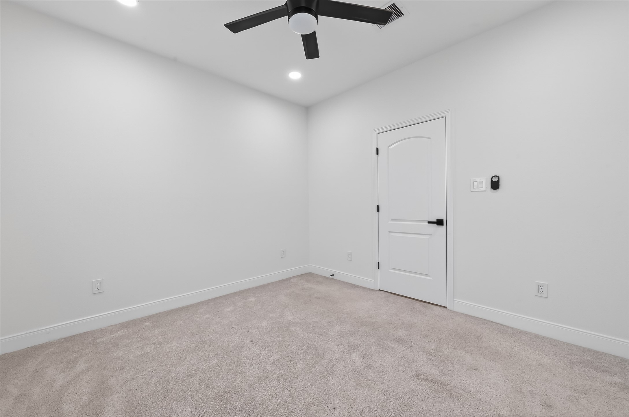 6626 Highrock Road Houston, TX 77092 - Photo 20 of 31