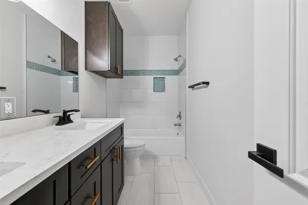 $2,300 | 6626 Highrock Road, Houston, TX 77092