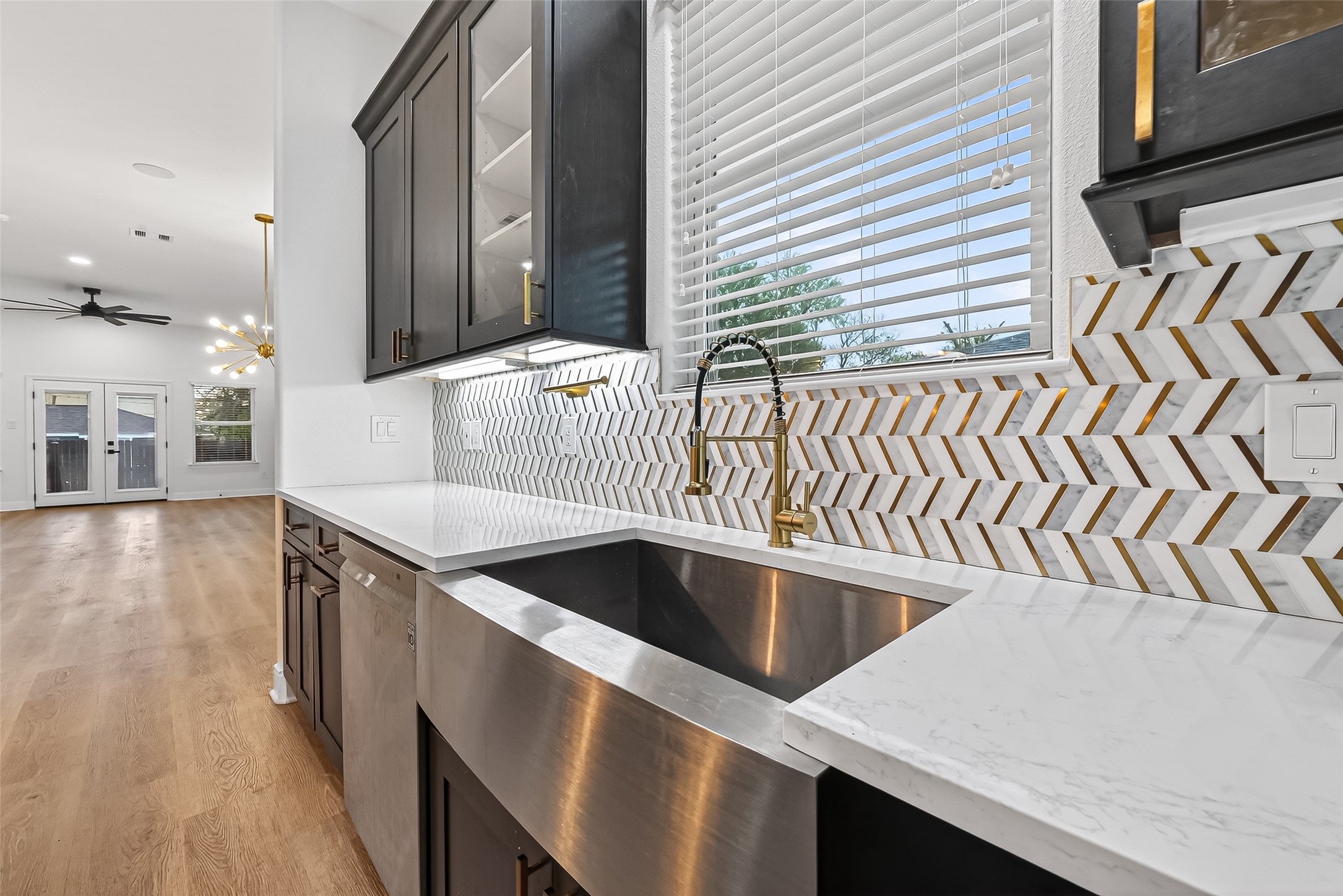 6626 Highrock Road Houston, TX 77092 - Photo 9 of 31