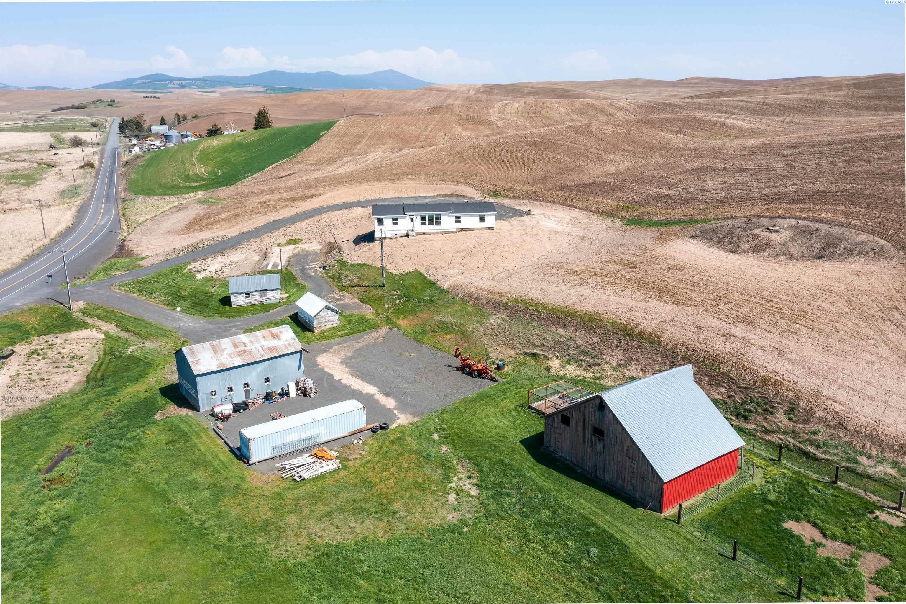 2001 Whelan Road Pullman, WA 99163 - Photo 1 of 49 Gallery Image 1