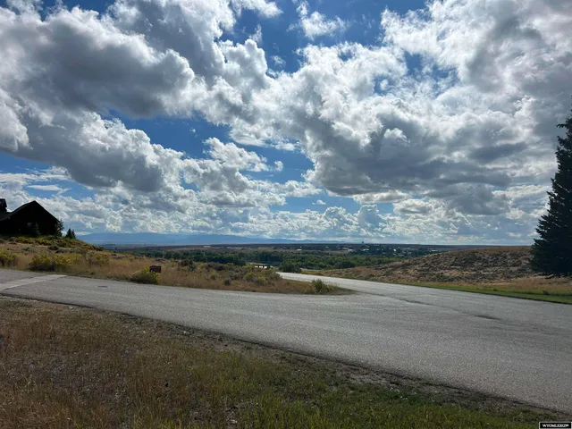 $331,000 | 5 North Ogallala, Saratoga, WY 82331