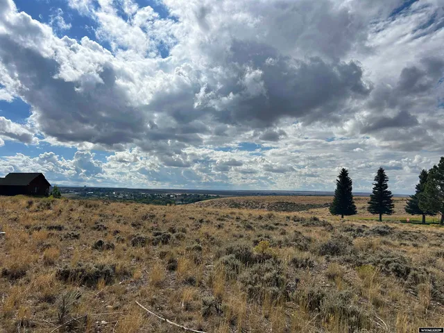 $331,000 | 5 North Ogallala, Saratoga, WY 82331