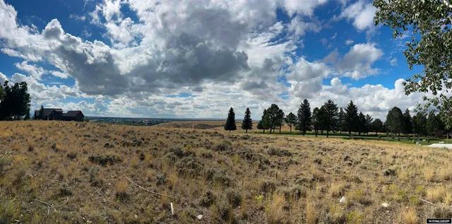 $331,000 | 5 North Ogallala, Saratoga, WY 82331