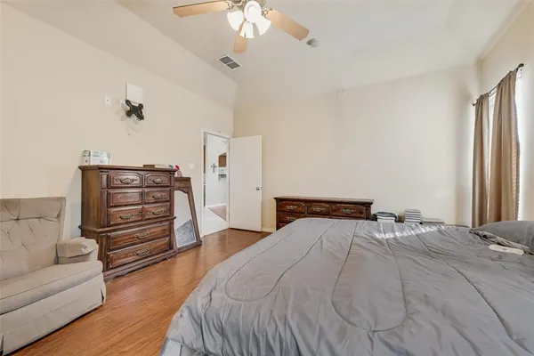 $340,000 | 301 Quail Run Road, Red Oak, TX 75154