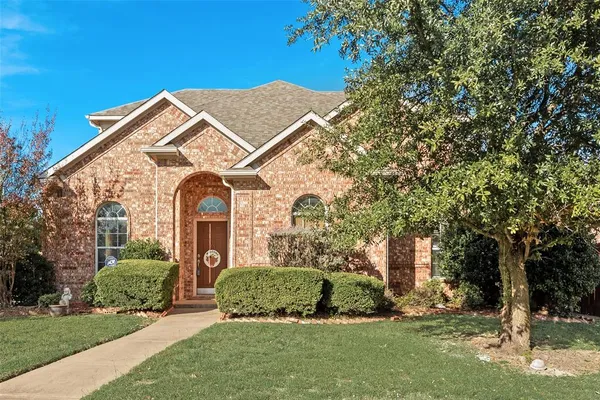 $340,000 | 301 Quail Run Road, Red Oak, TX 75154