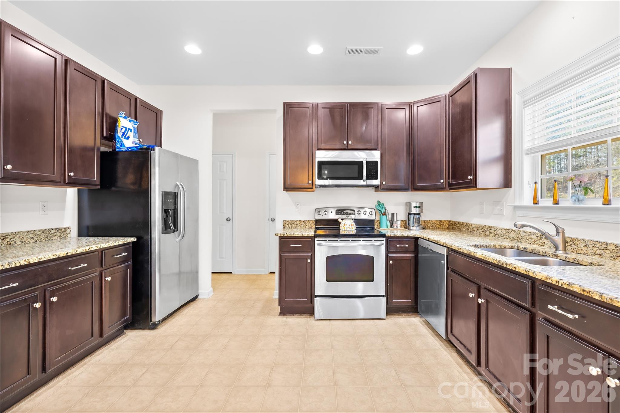 1656 Beleek Ridge Lane Clover, SC 29710 - Photo 18 of 47