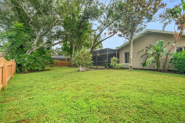$479,000 | 4207 Charing Cross Road, Sarasota, FL 34241