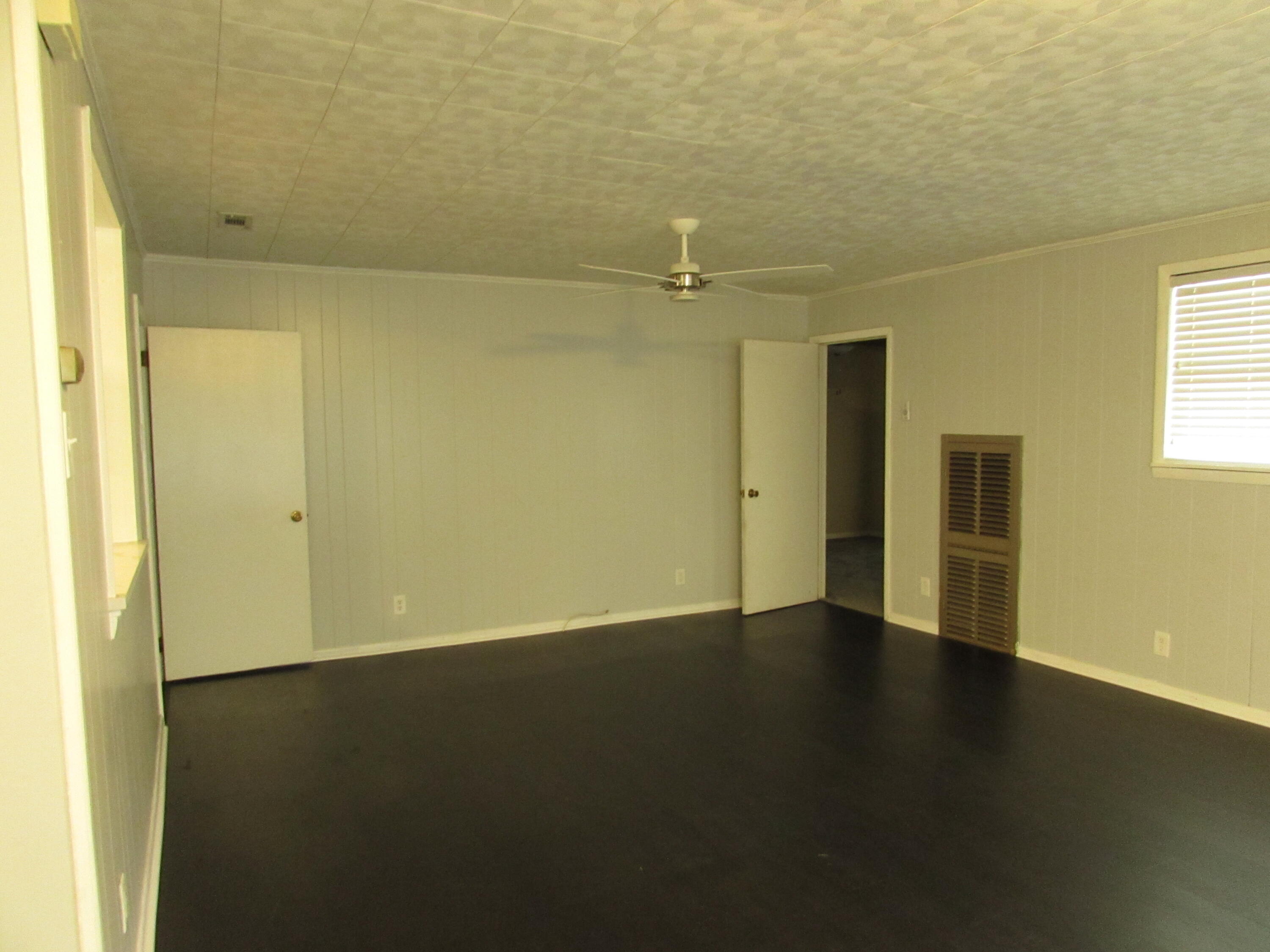 1811 Pennsylvania Avenue Augusta, GA 30904 - Photo 6 of 13 IMG_7855