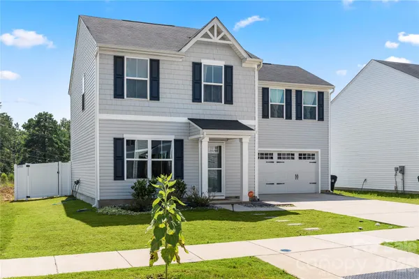 $370,000 | 4101 Wild Rdg Drive, Charlotte, NC 28215