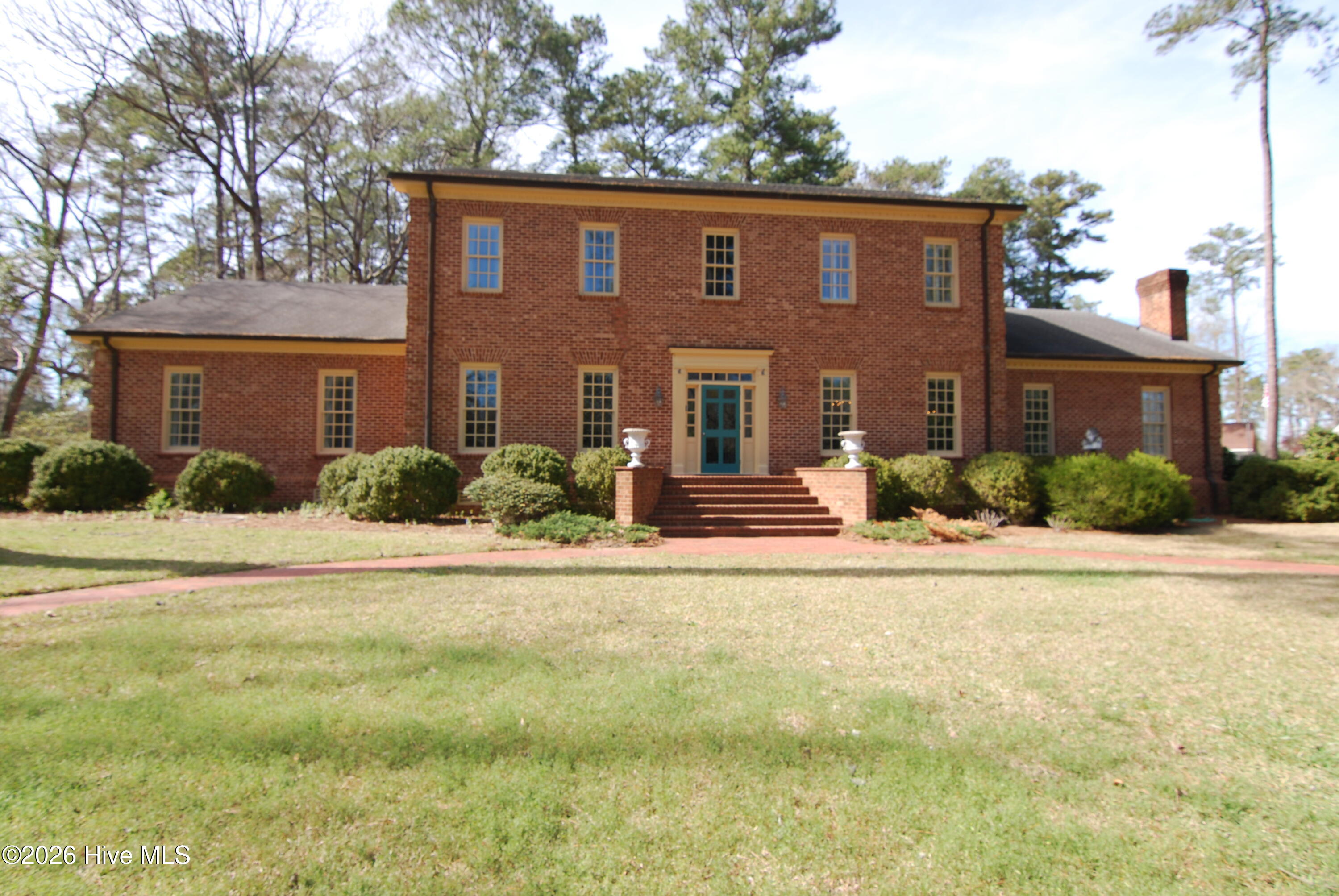 Welcome to 214 Alderson Road
