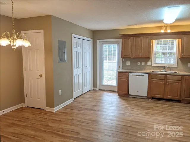 $1,450 | 140 Locomotive Lane, Unit 106, Mooresville, NC 28115