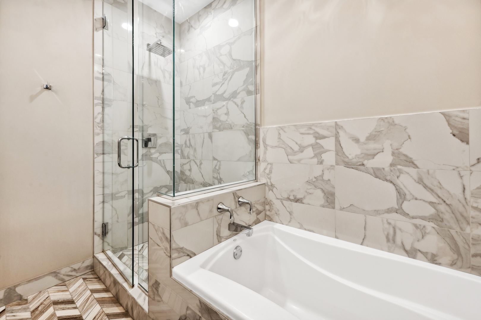 950 West Huron Street, Unit 305 Chicago, IL 60642 - Photo 18 of 25