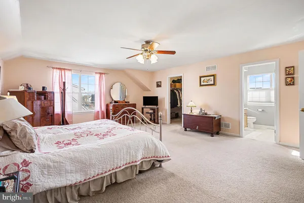 $365,000 | 3706 Wheatland Drive, Dover, PA 17315