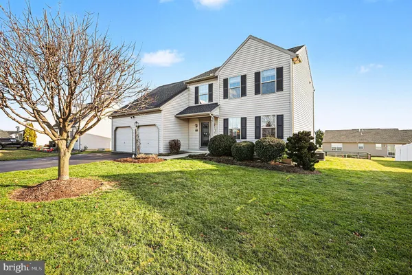 $365,000 | 3706 Wheatland Drive, Dover, PA 17315