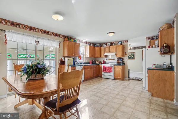 $365,000 | 3706 Wheatland Drive, Dover, PA 17315