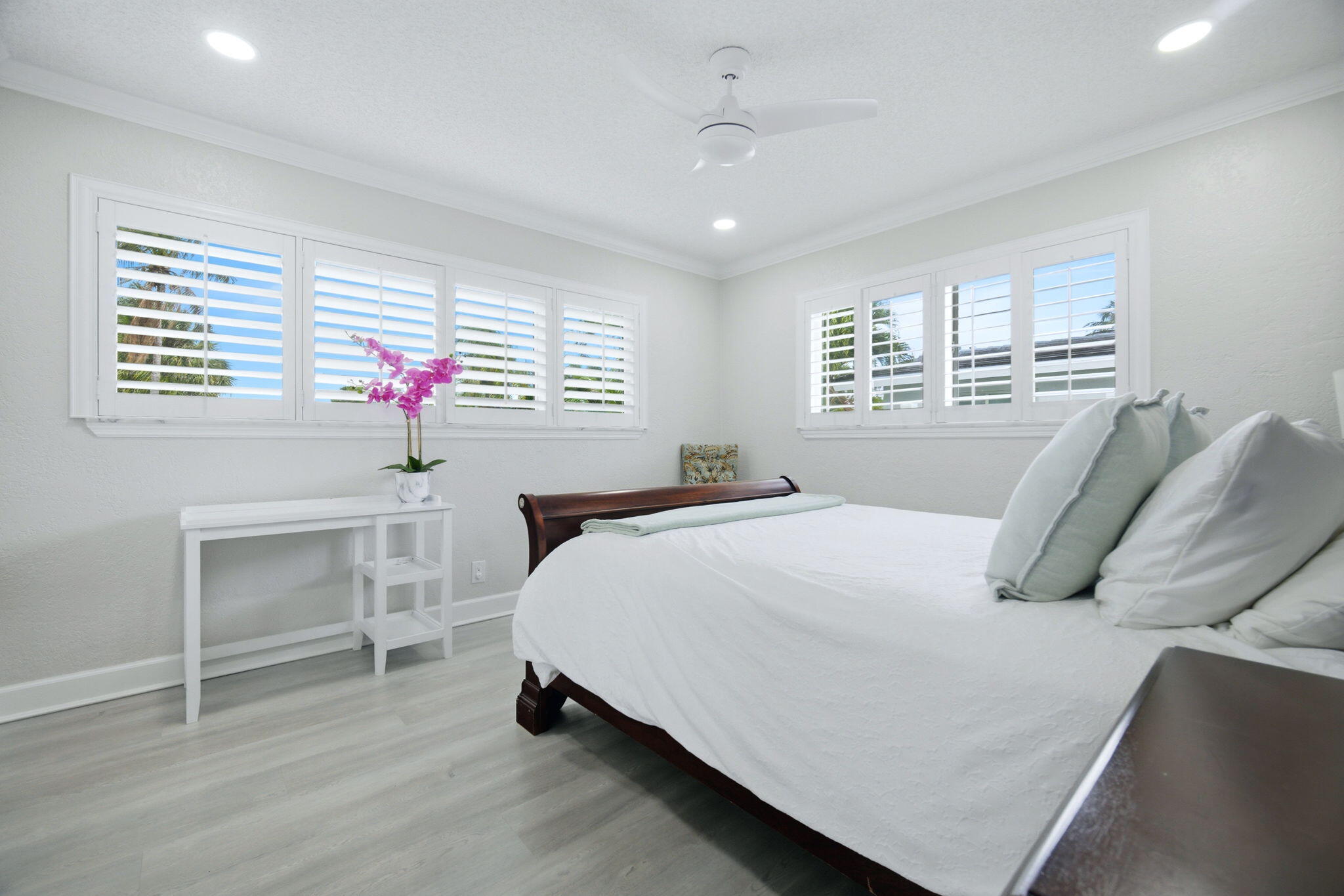 2740 Southeast 7th Street Pompano Beach, FL 33062 - Photo 5 of 34 a bedroom with a bed and a window