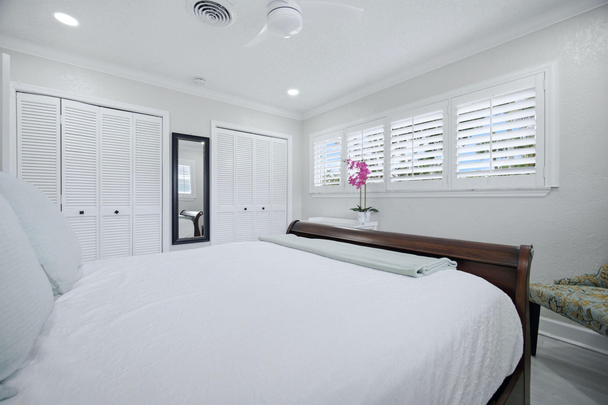 2740 Southeast 7th Street Pompano Beach, FL 33062 - Photo 6 of 34 a bedroom with a bed and window